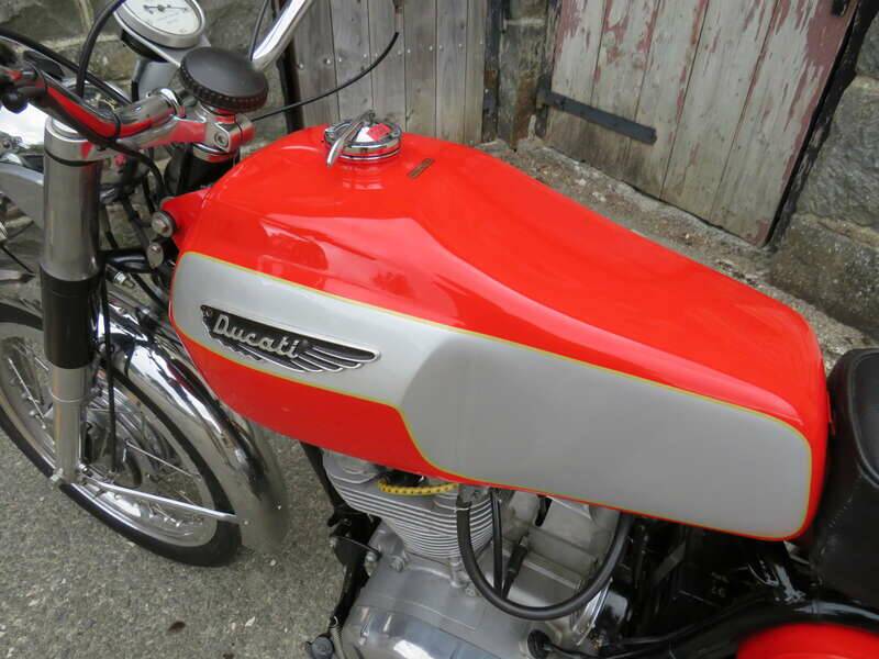 Immagine 14/46 di Ducati 350 Mark 3 D (1969)
