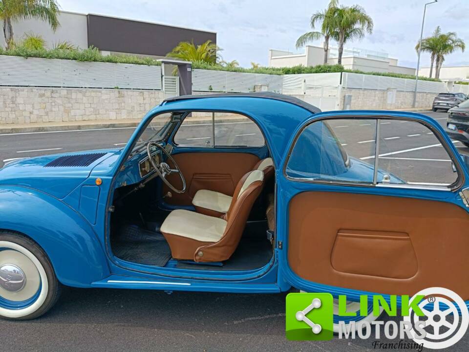 Image 6/10 of FIAT 500 C Topolino (1953)
