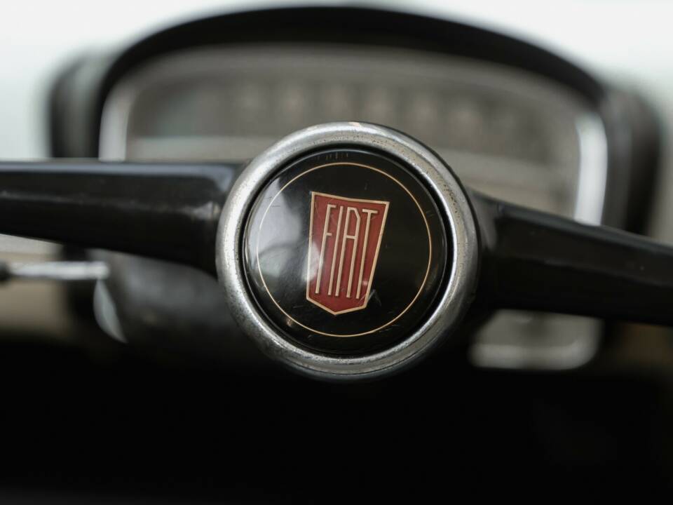 Obraz 19/39 pojazdu FIAT 1100-103 E TV (1957)