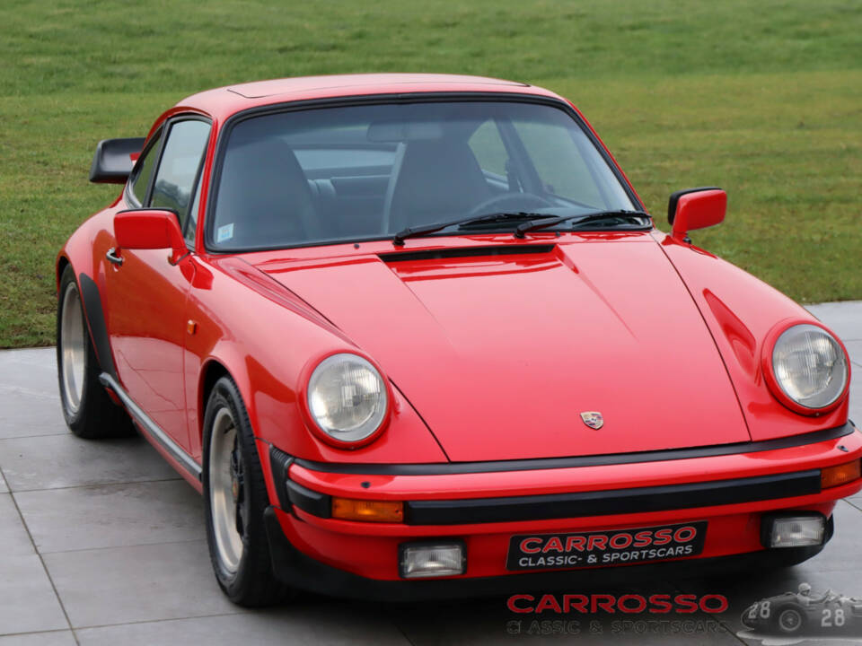 Image 48/50 of Porsche 911 SC 3.0 (1982)