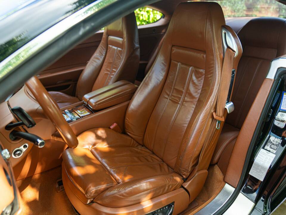 Image 37/50 of Bentley Continental GT (2004)