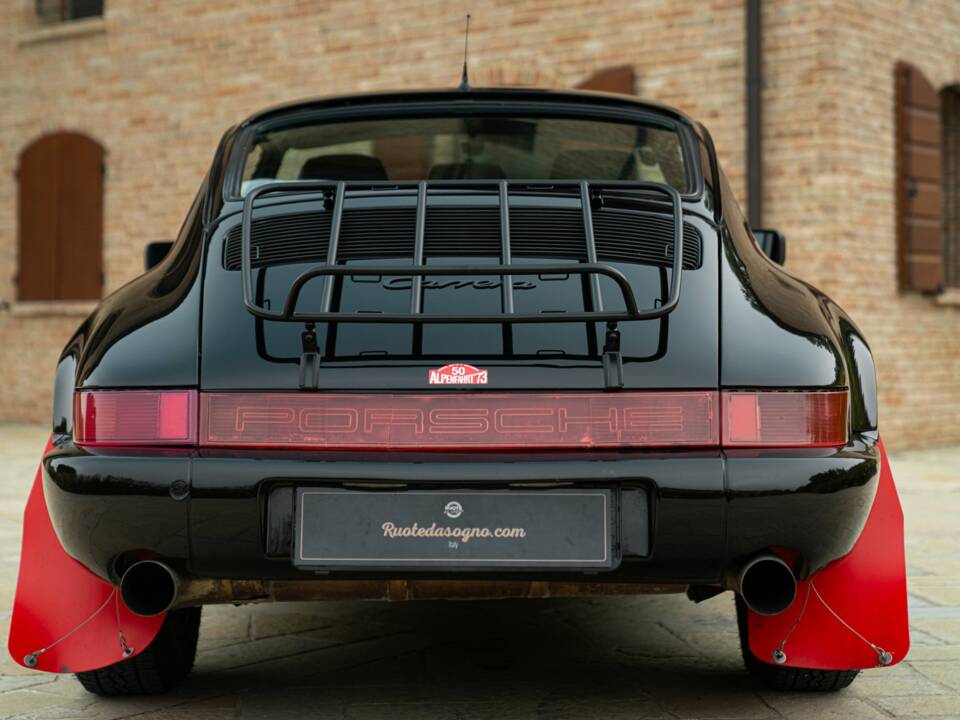 Immagine 15/50 di Porsche 911 Carrera 3.2 (1986)