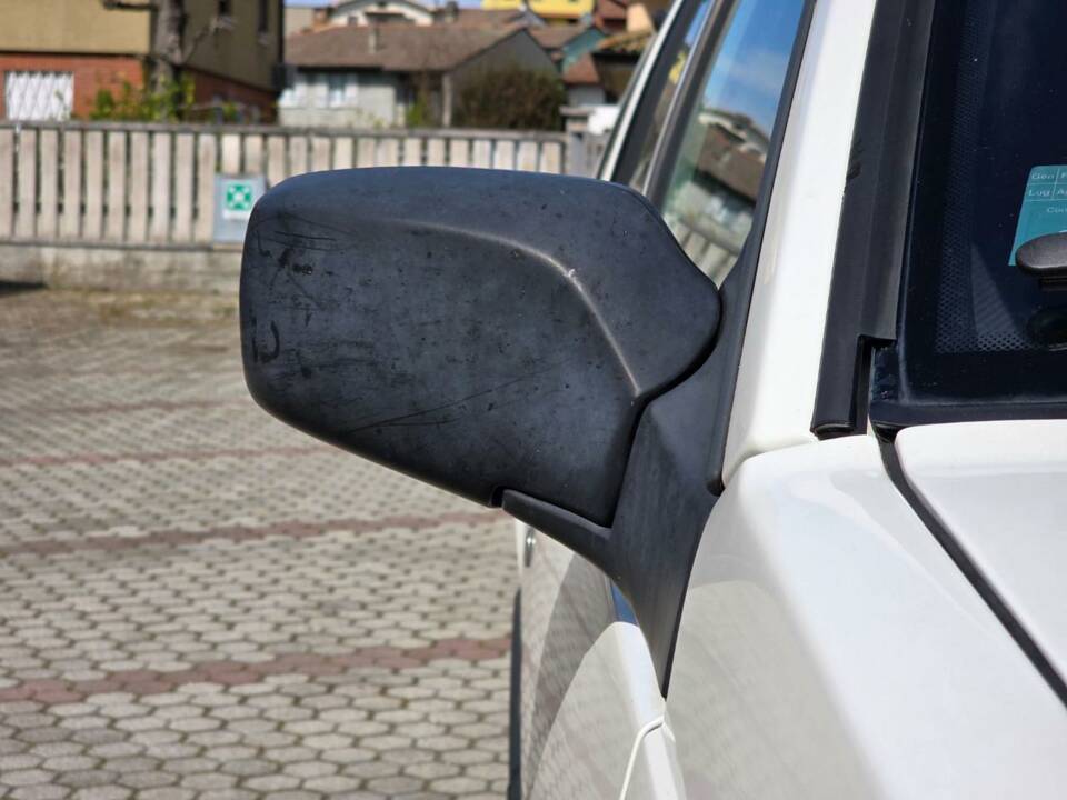 Bild 14/35 von Volvo 940 2.0i Turbo (1996)