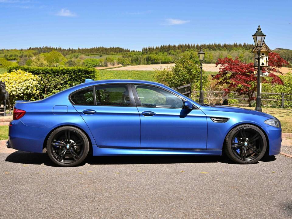 Bild 2/50 von BMW M5 (2014)