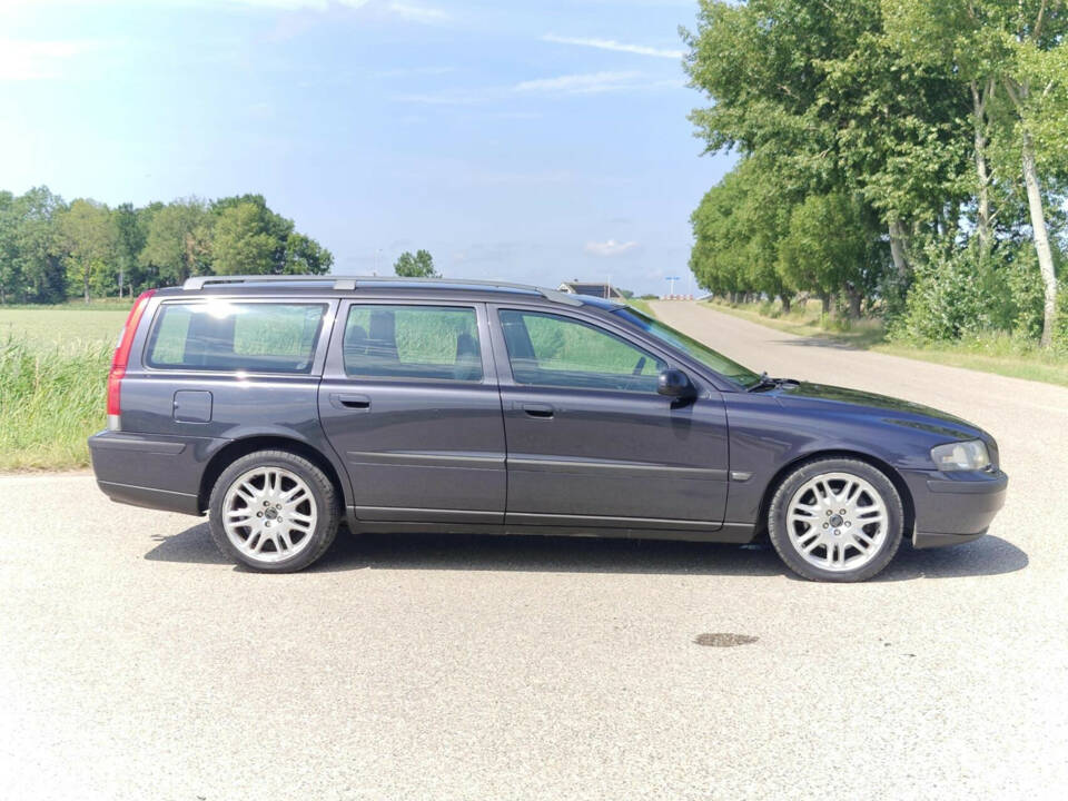 Bild 11/42 von Volvo XC70 2.4T (2000)