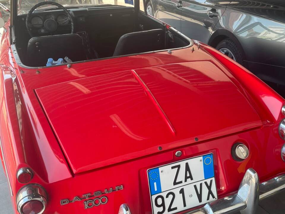 Bild 4/4 von Datsun Fairlady 1600 (1968)