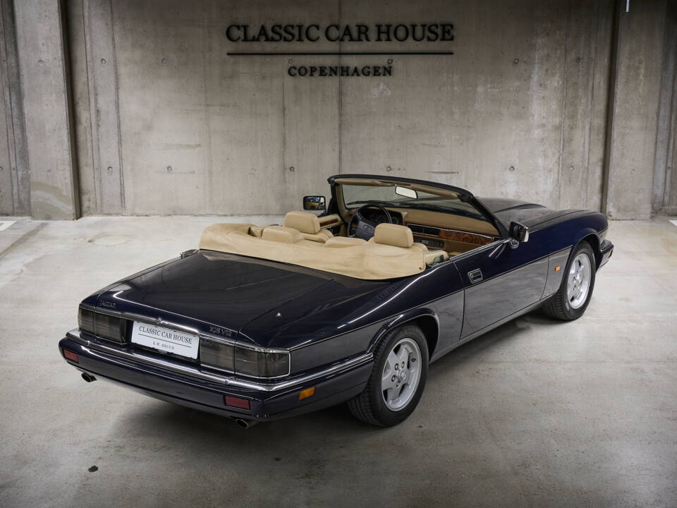 Bild 88/92 von Jaguar XJS 6.0 (1994)