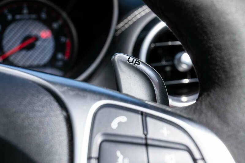Image 14/50 of Mercedes-AMG GT-C Roadster (2017)