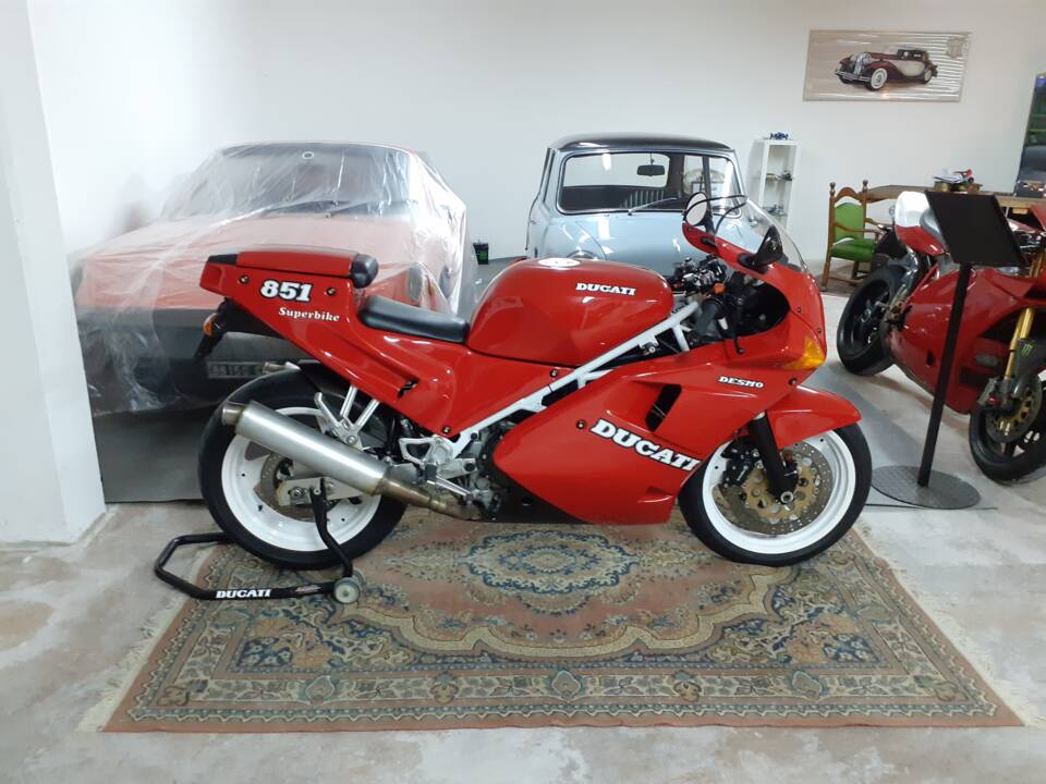 Afbeelding 9/13 van Ducati DUMMY (1989)