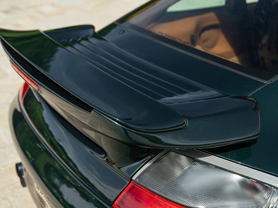 Image 24/50 de Porsche 911 Turbo (2001)