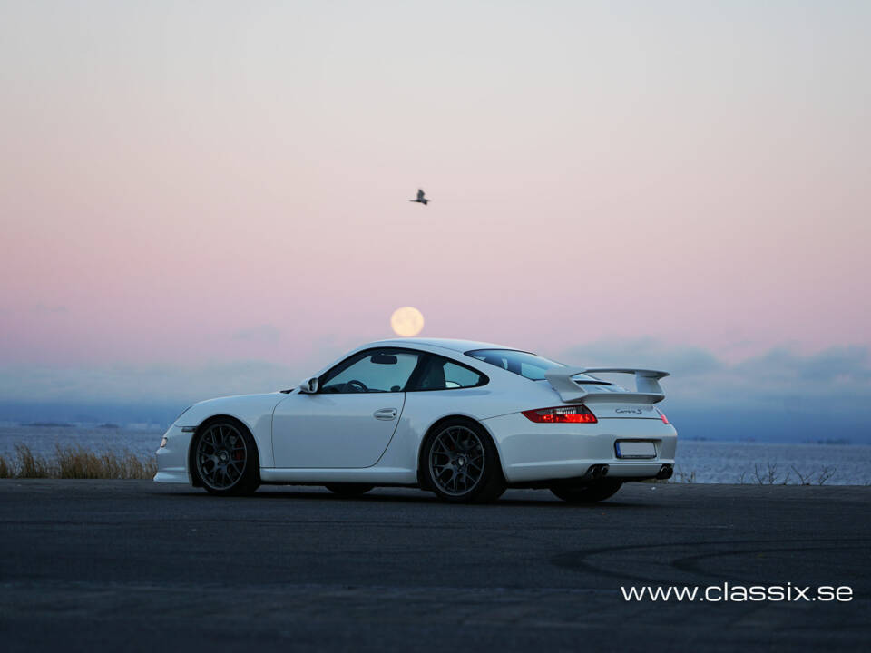 Image 12/19 of Porsche 911 Carrera S (2005)