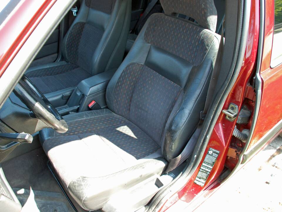 Afbeelding 9/17 van Volvo 850 T-5 (1995)