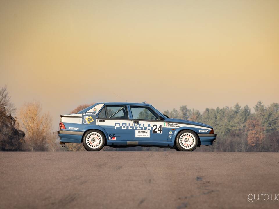 Image 9/44 of Alfa Romeo 75 3.0 V6 QV (1989)