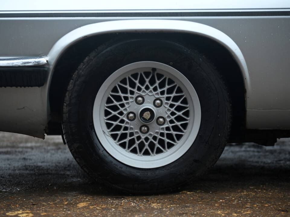 Imagen 7/15 de Jaguar XJ-S H.E. (1985)