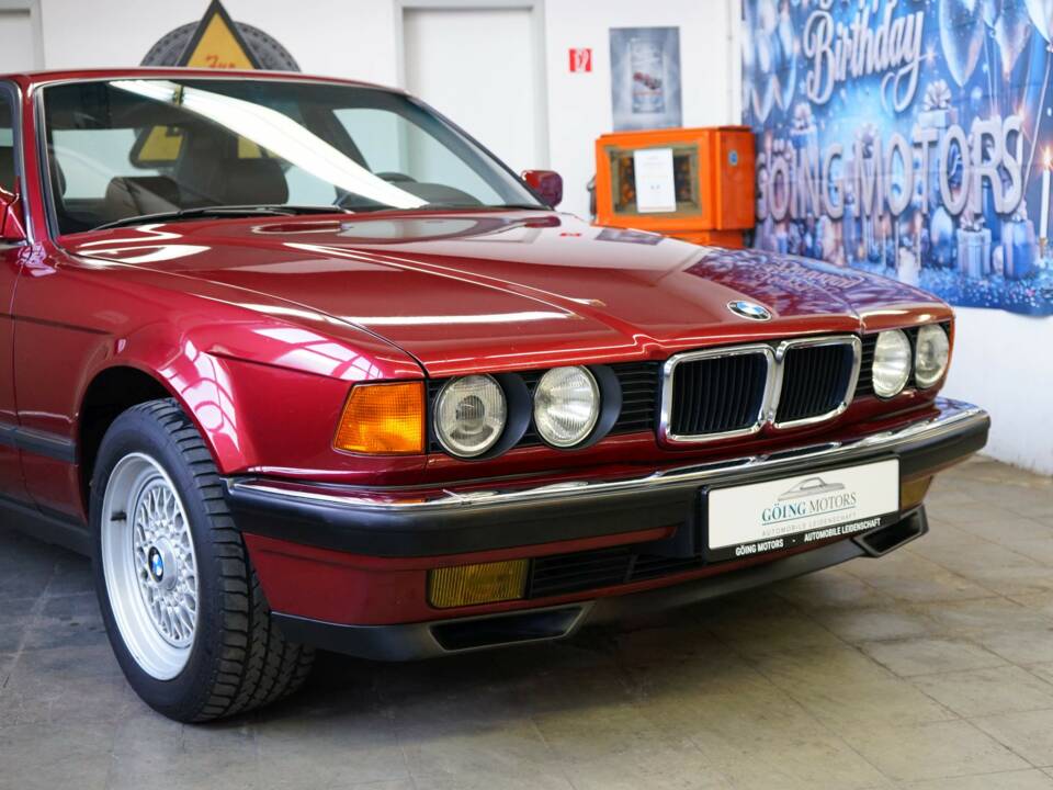 Bild 3/33 von BMW 750i (1991)