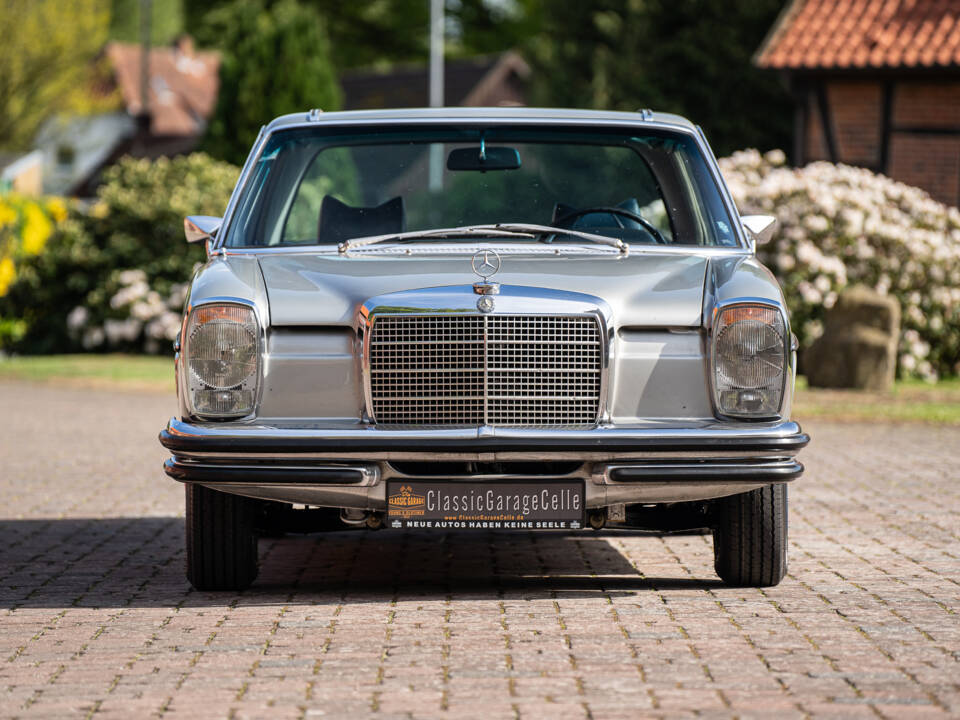 Image 6/40 of Mercedes-Benz 250 CE (1970)
