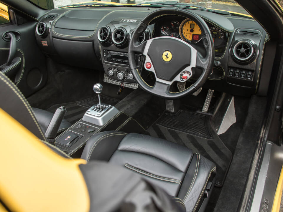 Image 20/23 of Ferrari F 430 Spider (2006)