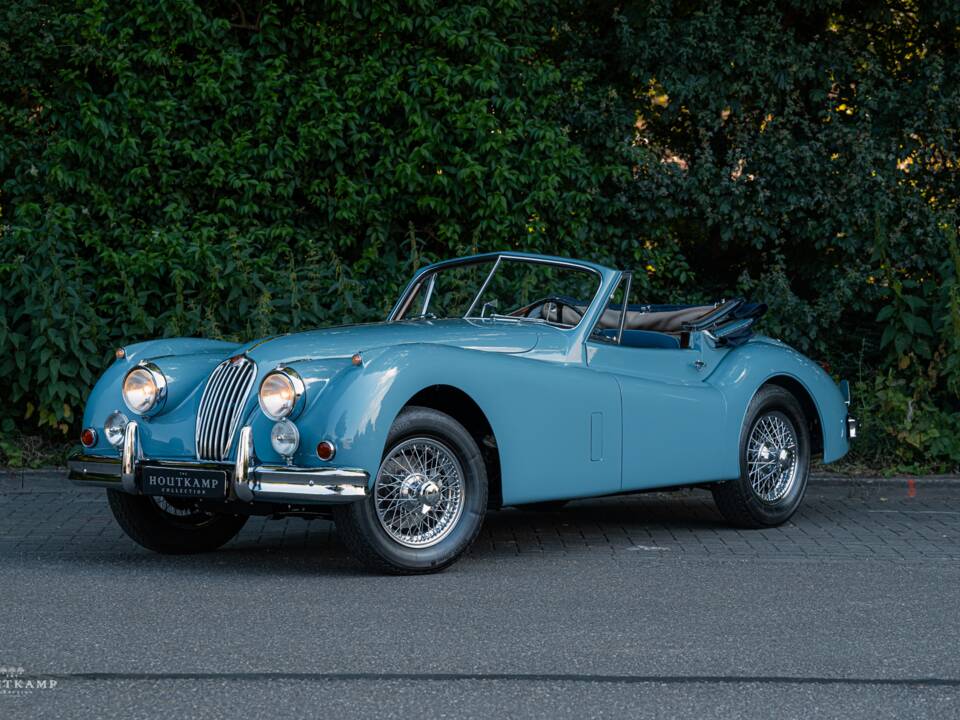 Imagen 2/22 de Jaguar XK 140 SE DHC (1955)