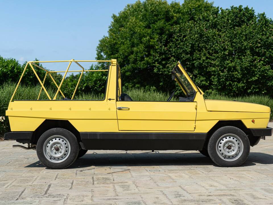 Immagine 4/50 di FIAT 127 Moretti Midimaxi 900 (1980)