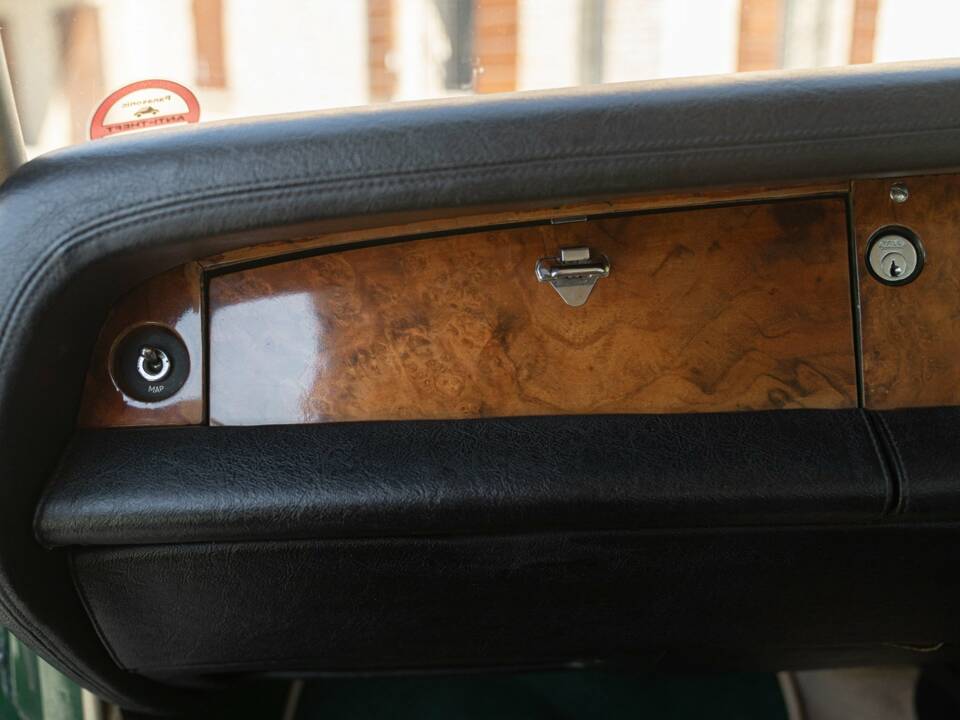 Bild 47/50 von Bentley T 1 (1973)