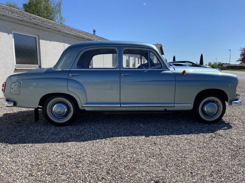 Immagine 5/63 di Mercedes-Benz 190 (1959)