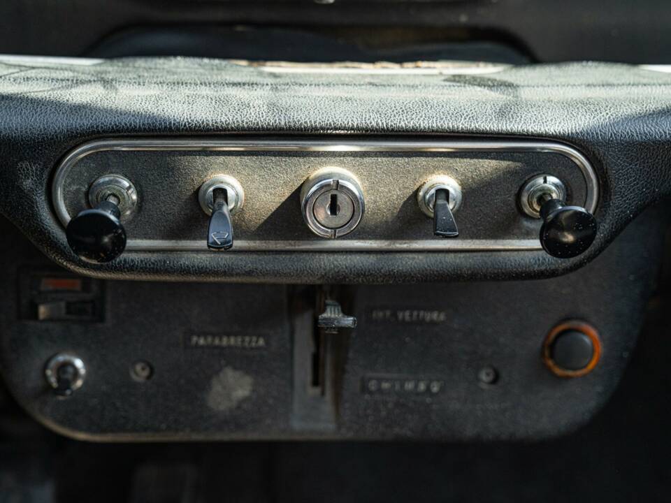 Image 35/47 of Innocenti Mini Cooper 1300 (1974)