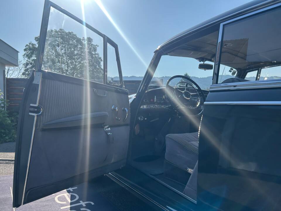 Bild 10/58 von Mercedes-Benz 300 d (1958)