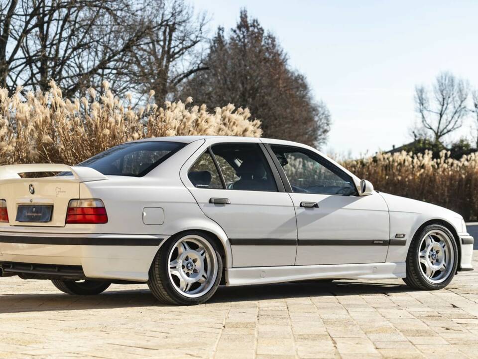 Bild 7/50 von BMW 318is "Class II" (1994)