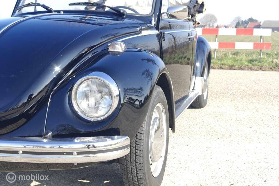 Image 5/35 de Volkswagen Coccinelle 1303 (1972)