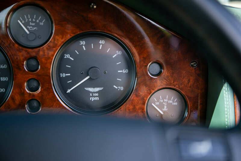 Bild 18/32 von Aston Martin V8 Coupé (1998)
