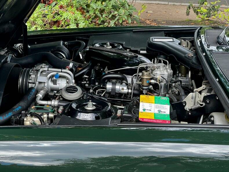 Bild 36/50 von Bentley Turbo R (1990)