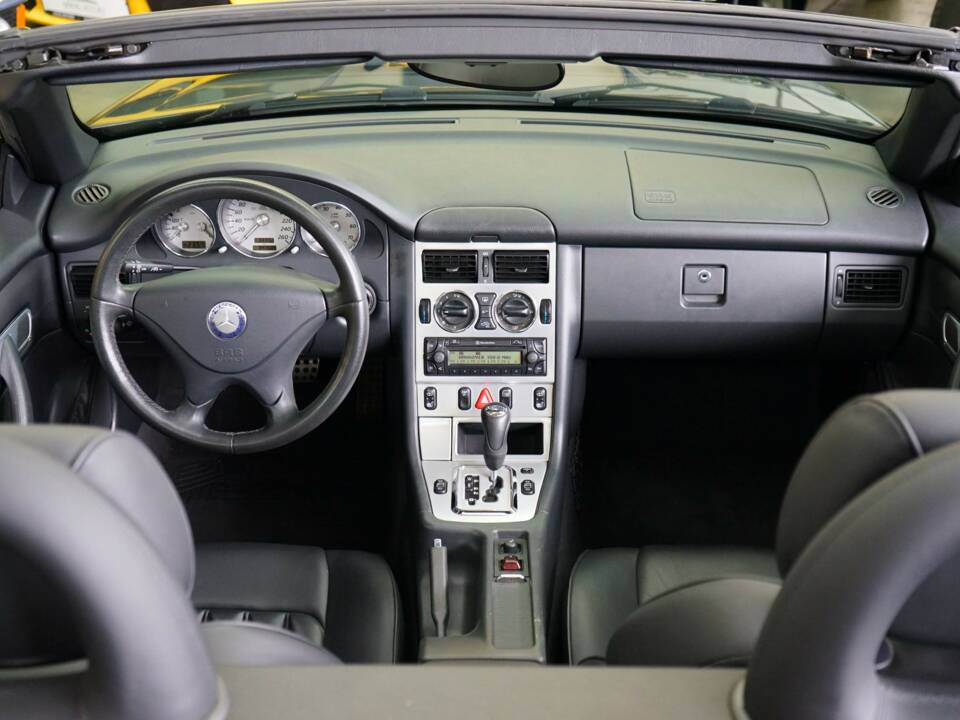 Bild 19/50 von Mercedes-Benz SLK 230 Kompressor (2003)