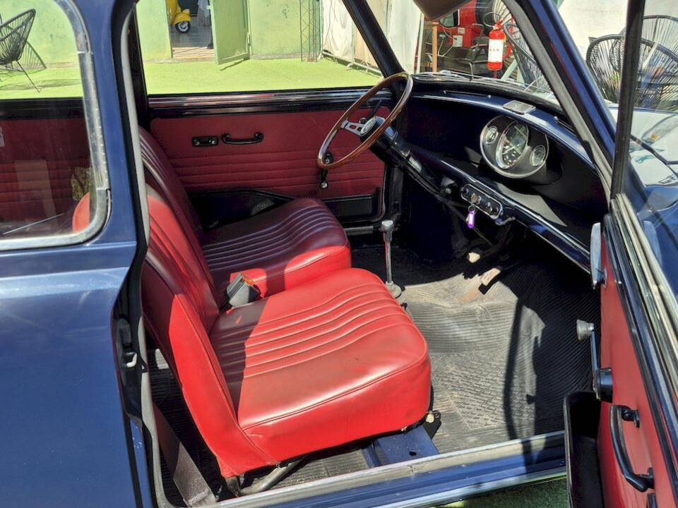 Imagen 28/45 de Mini 850 (1970)
