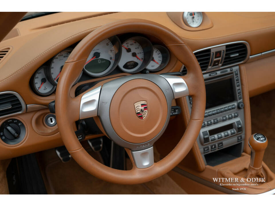 Bild 13/28 von Porsche 911 Carrera S (2006)