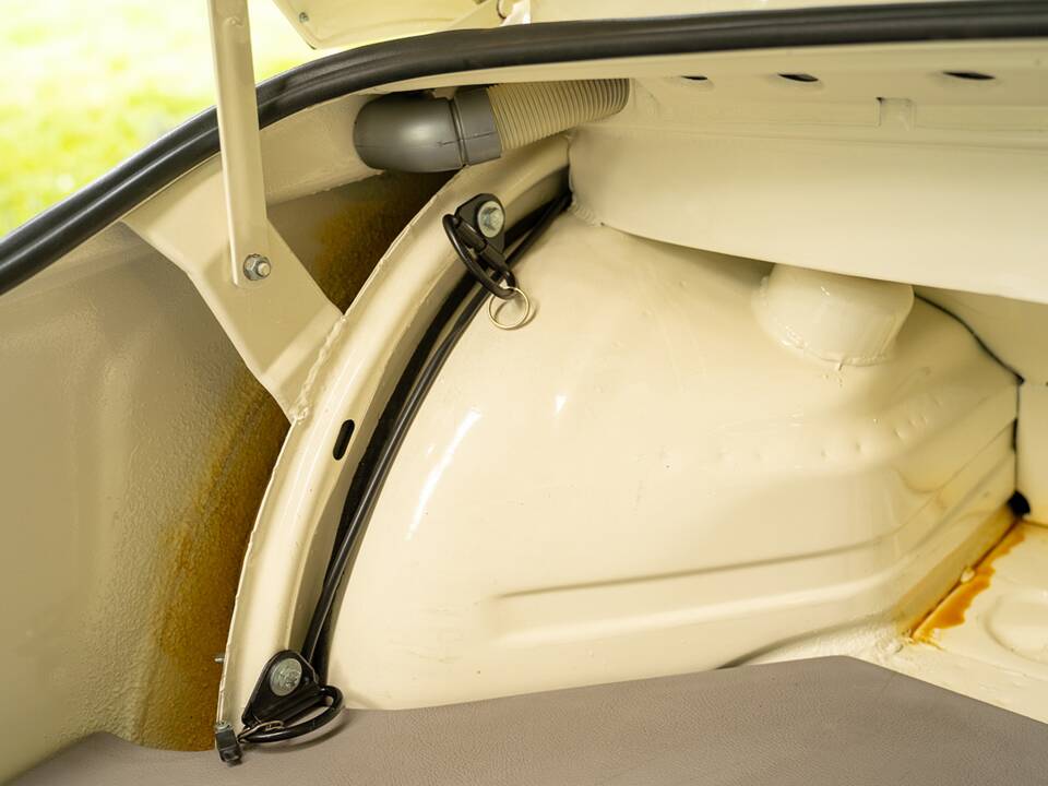 Immagine 64/76 di BMW 2000 (1971)