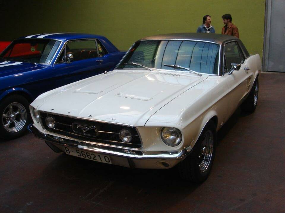 Image 1/7 of Ford Mustang 289 GTA (1967)