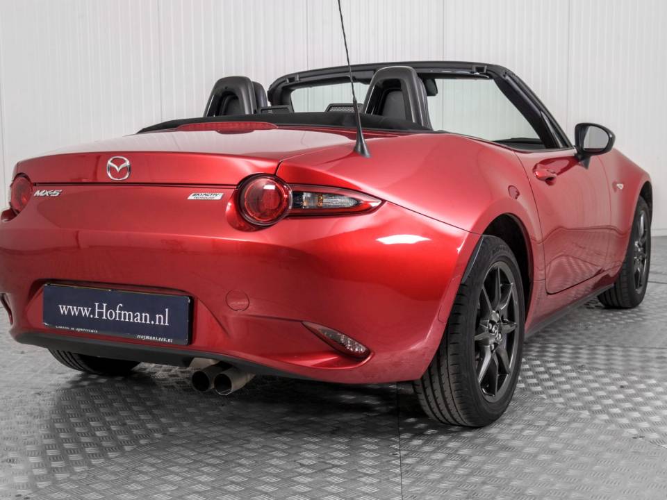 Image 23/50 of Mazda MX-5 1.5 (2015)