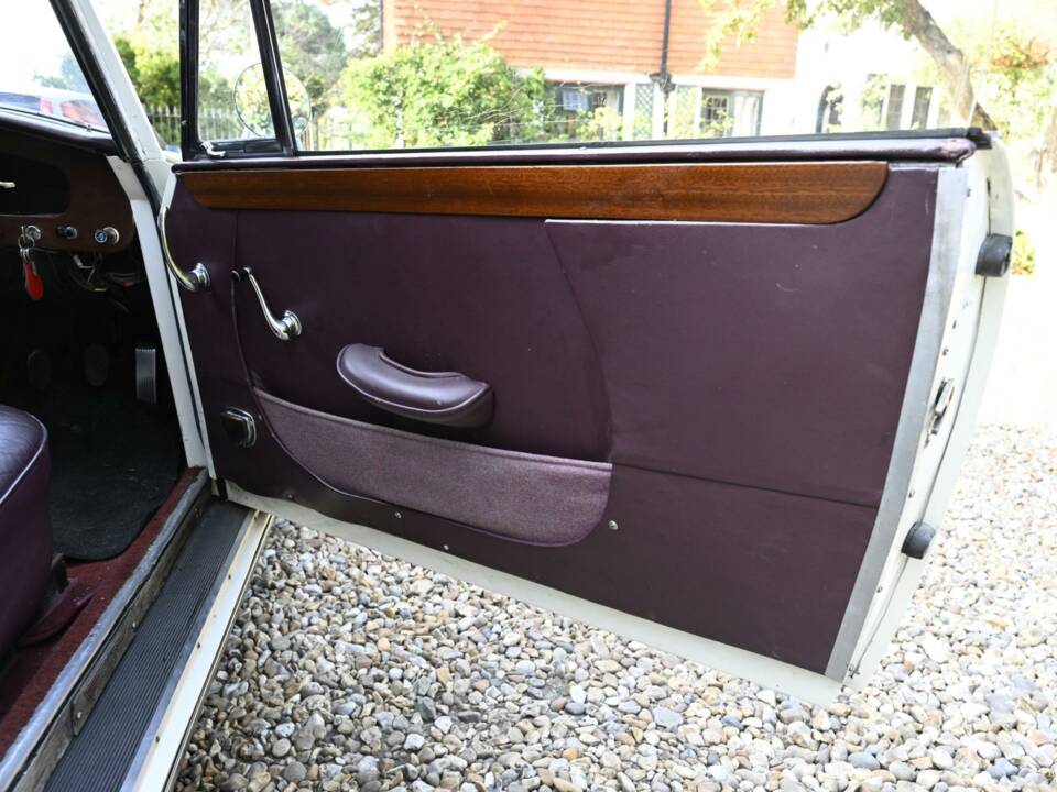 Image 23/38 of Alvis TD 21 (1962)