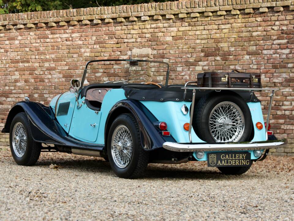 Image 2/50 of Morgan 4&#x2F;4 1600 4-Sitzer (1973)