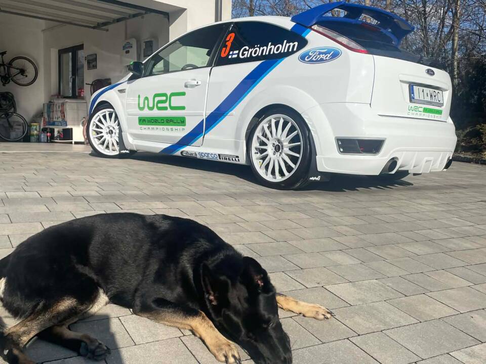 Immagine 7/17 di Ford Focus RS WRC (2007)