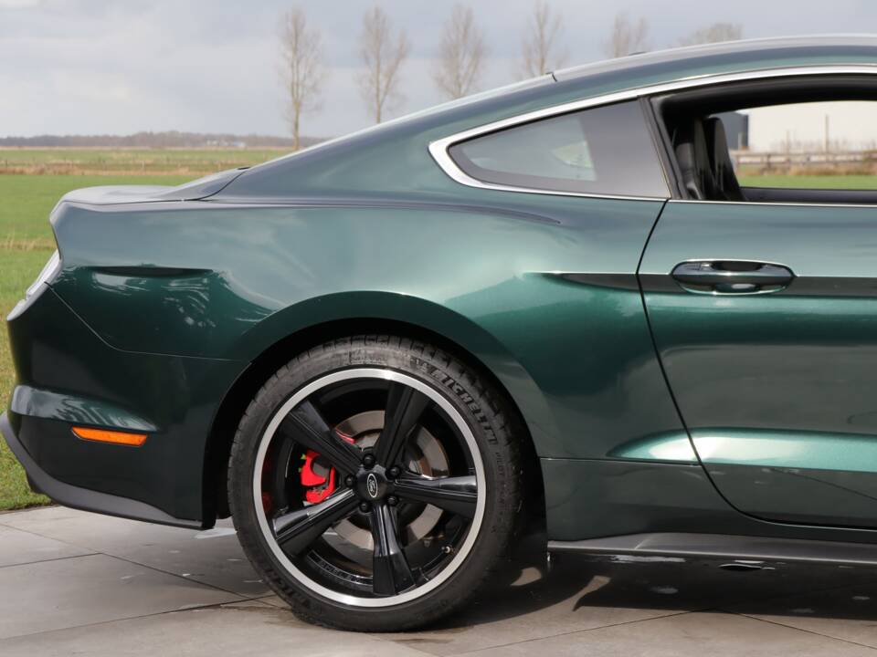 Immagine 38/50 di Ford Mustang GT 5.0 V8 Fastback (2019)