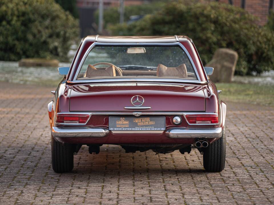 Image 17/70 de Mercedes-Benz 230 SL (1966)