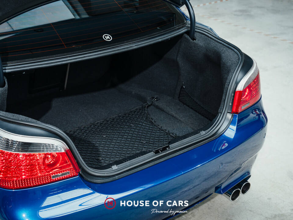 Bild 14/25 von BMW M5 (2005)