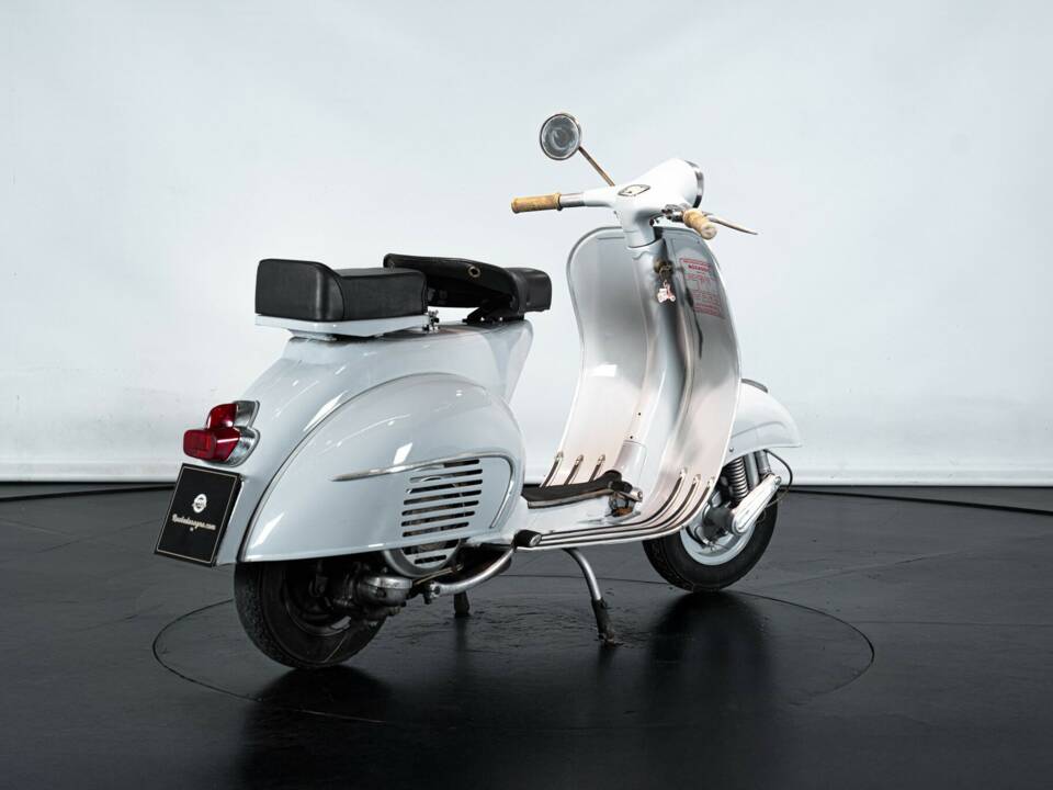 Image 4/30 of Piaggio Vespa 125 (1963)