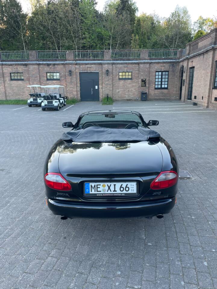 Imagen 44/46 de Jaguar XK8 4.0 (1997)