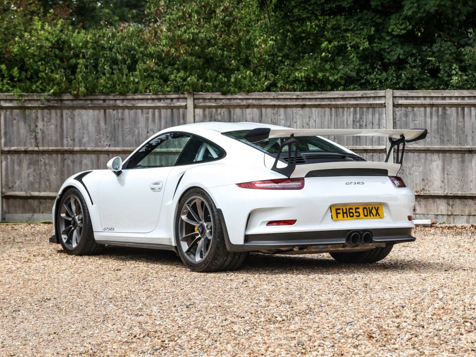 Afbeelding 3/43 van Porsche 911 GT3 RS (2015)