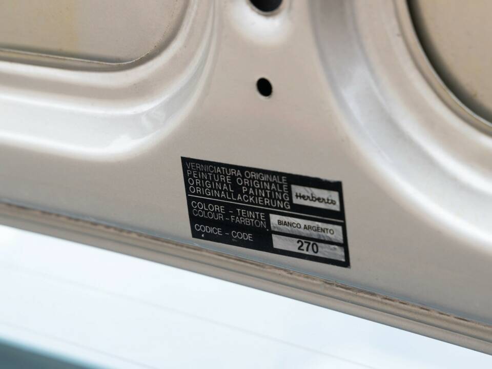 Afbeelding 45/50 van Alfa Romeo 75 2.0 Twin Spark (1988)