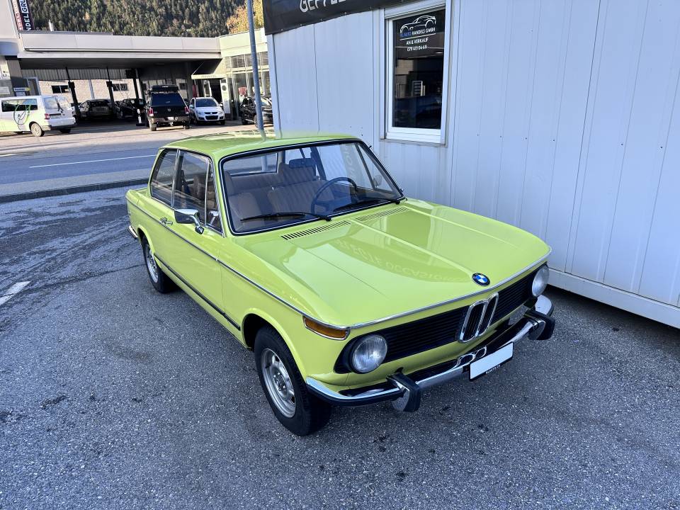 Image 6/39 de BMW 2002 (1974)