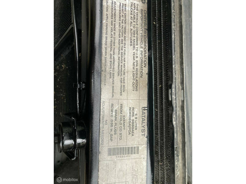Image 40/47 of Dodge Ram 1500 (1994)