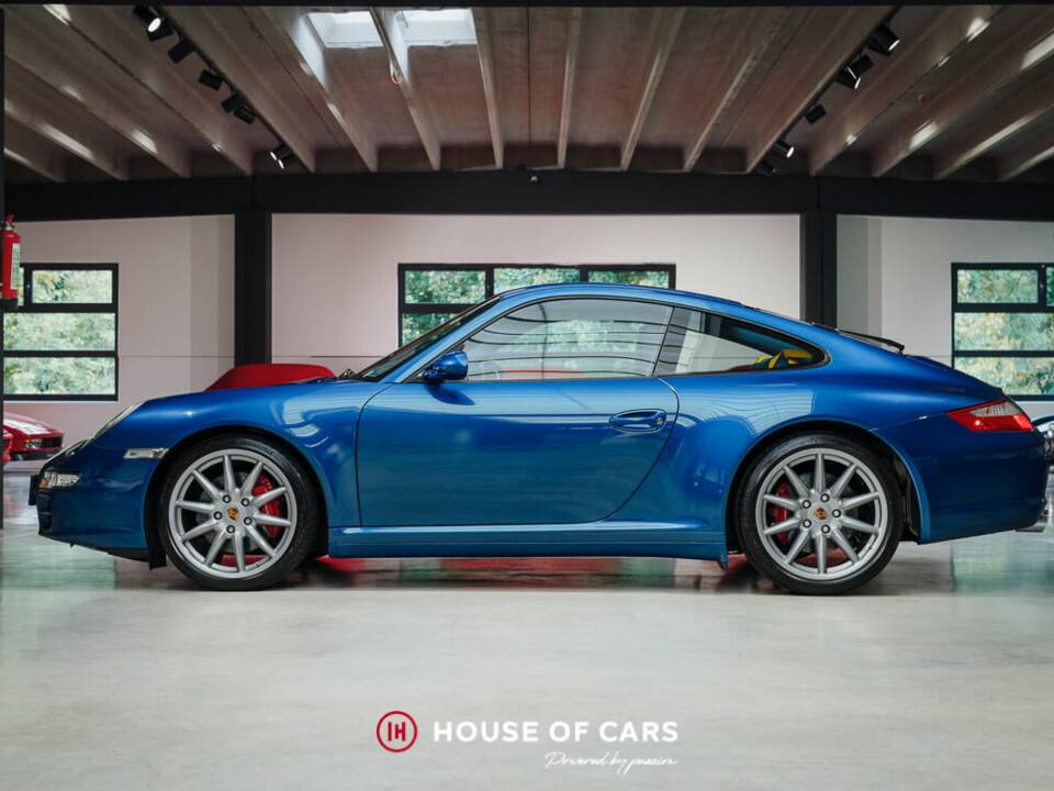 Bild 10/23 von Porsche 911 Carrera 4S (2006)
